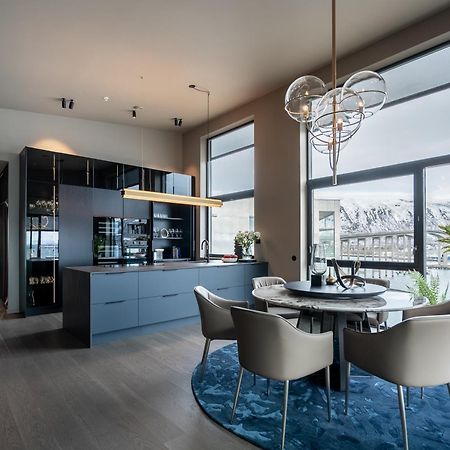 Vindlys Luxury Penthouse Apartment Tromsø Exteriör bild