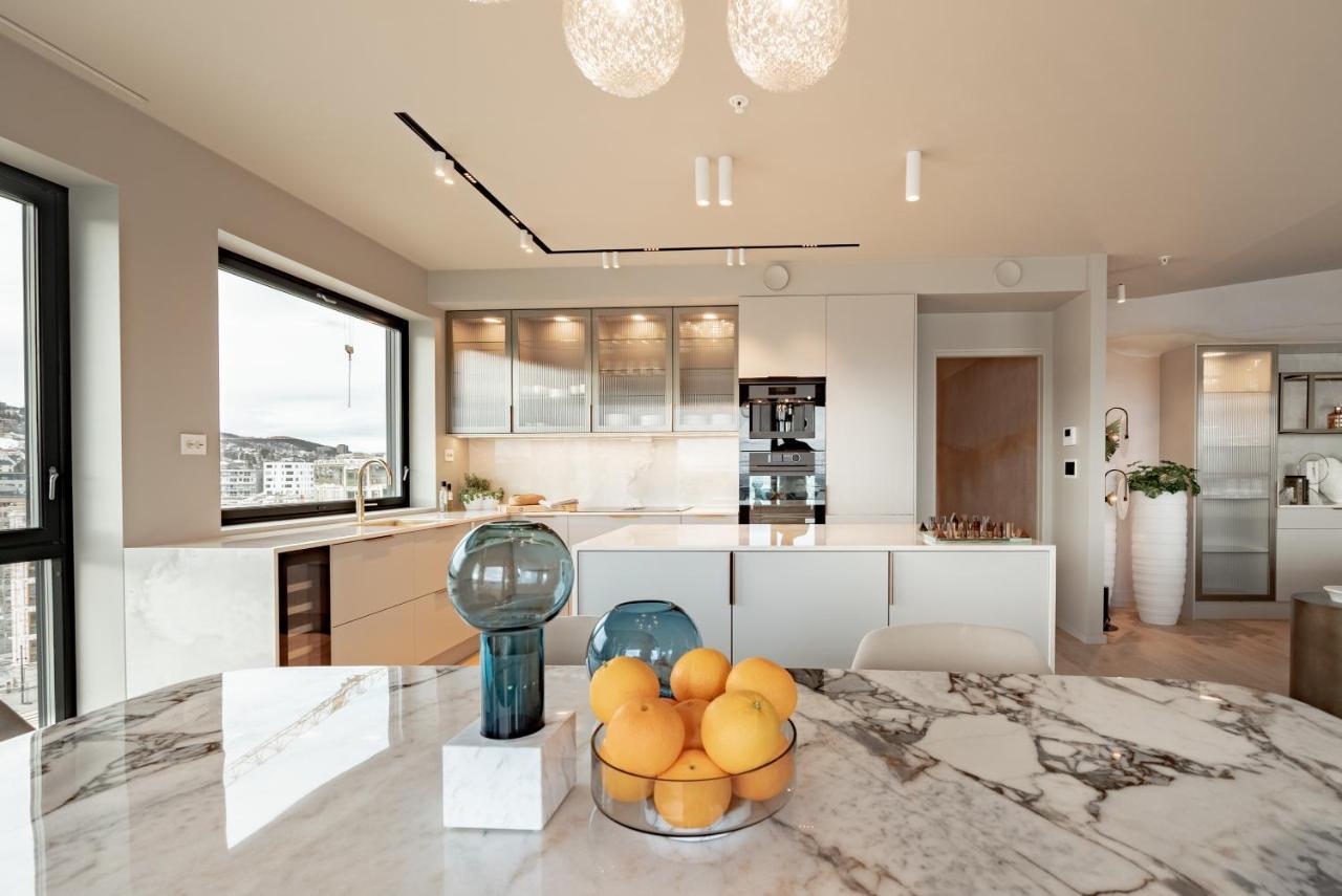 Vindlys Luxury Penthouse Apartment Tromsø Exteriör bild