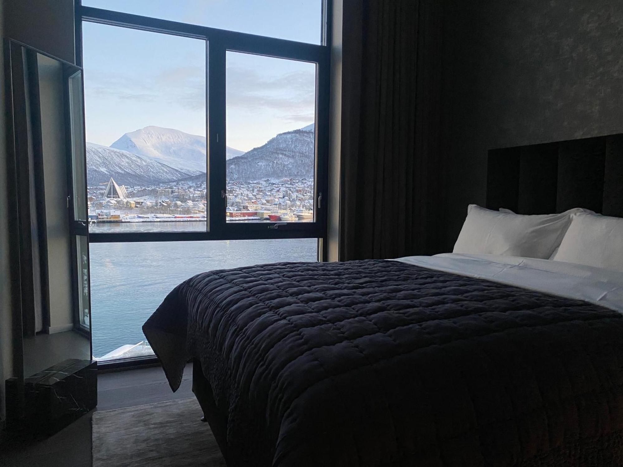 Vindlys Luxury Penthouse Apartment Tromsø Exteriör bild