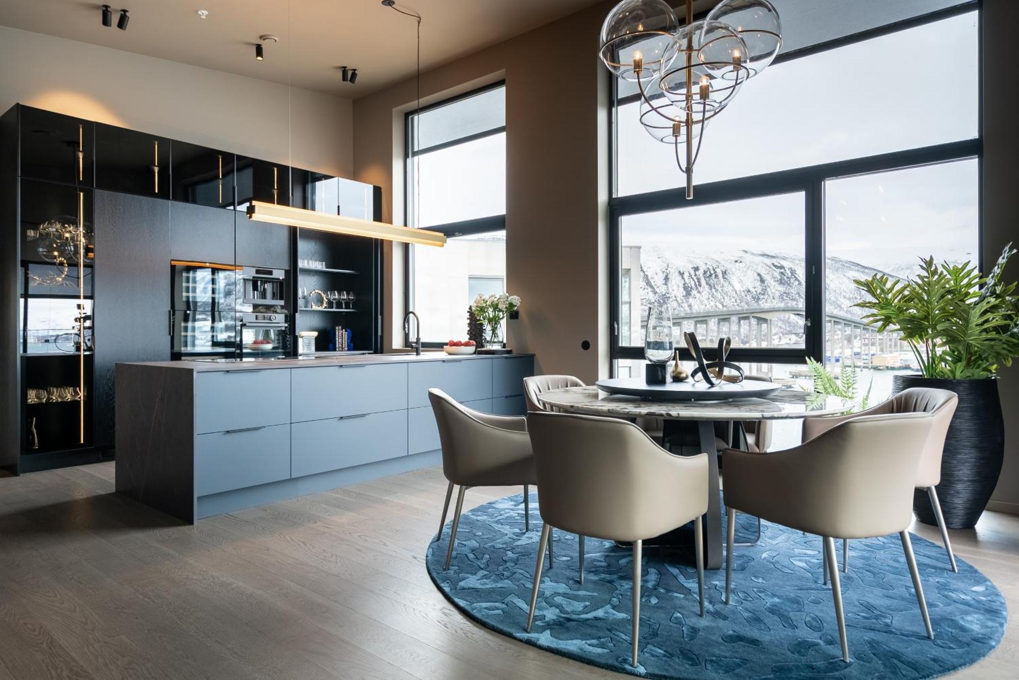 Vindlys Luxury Penthouse Apartment Tromsø Exteriör bild