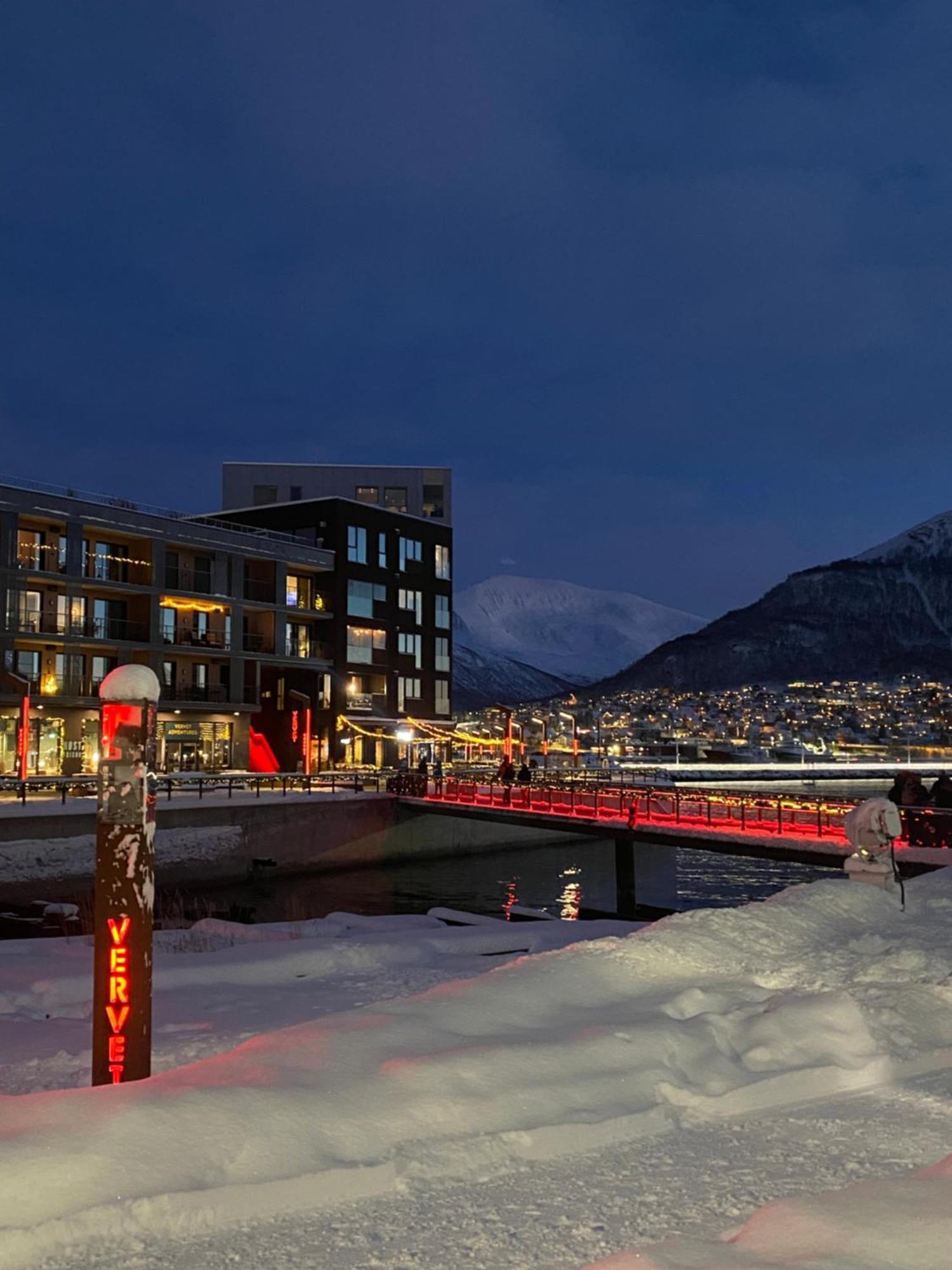 Vindlys Luxury Penthouse Apartment Tromsø Exteriör bild